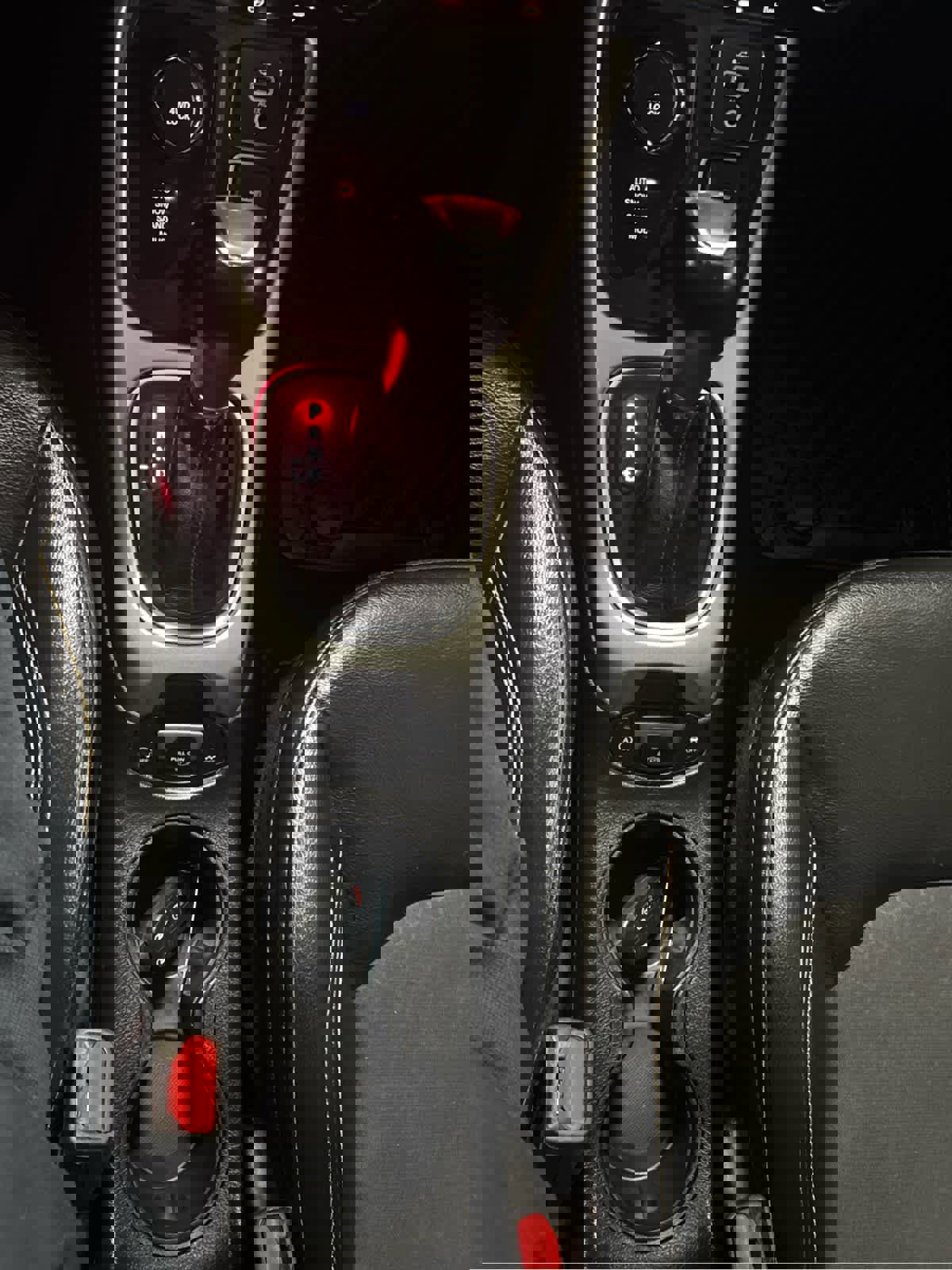 Used 2018 Jeep Compass Latitude w/ Cold Weather Group image 27