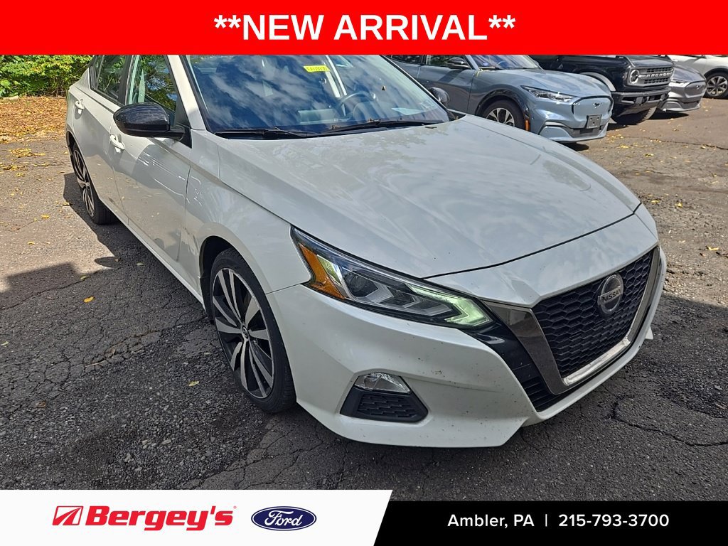 Used 2020 Nissan Altima 2.5 SR AWD/4WD image 1
