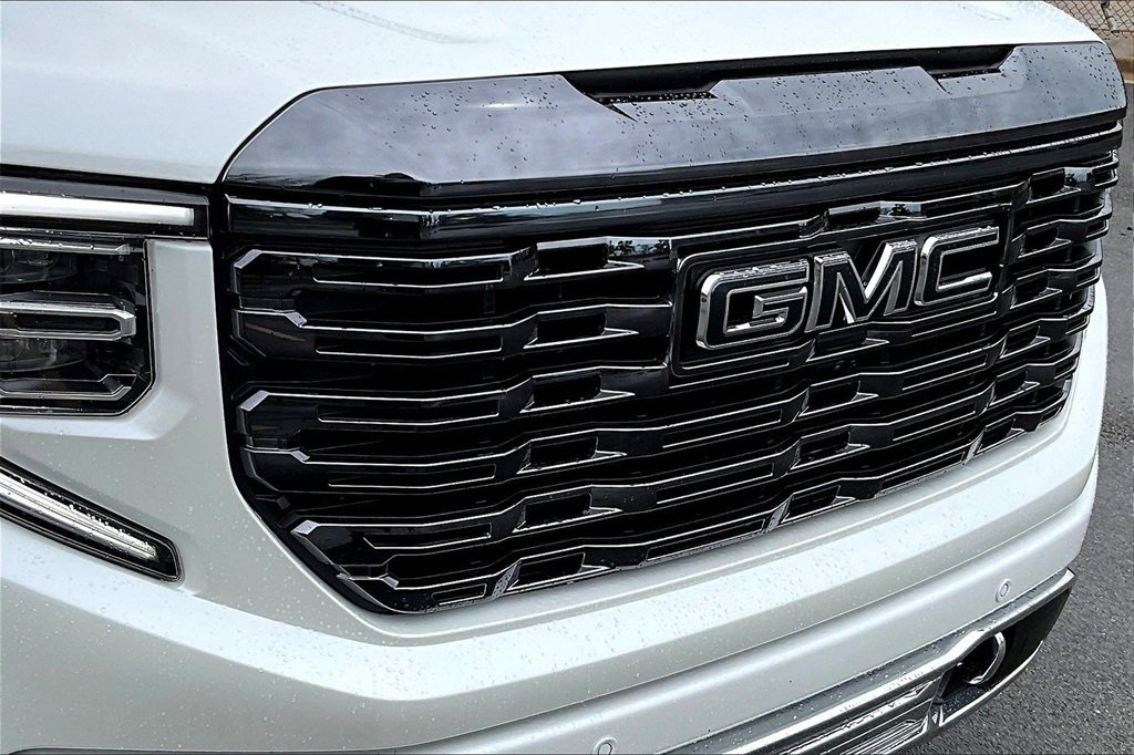Used 2024 GMC Sierra 1500 Denali Ultimate image 31
