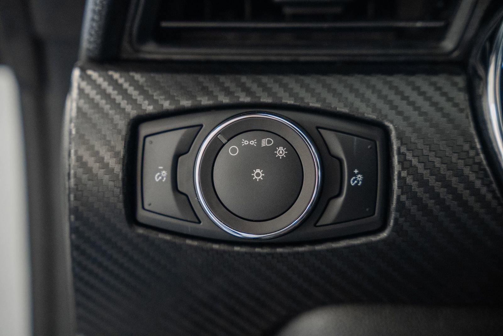 Certified 2017 Ford Mustang Coupe image 41