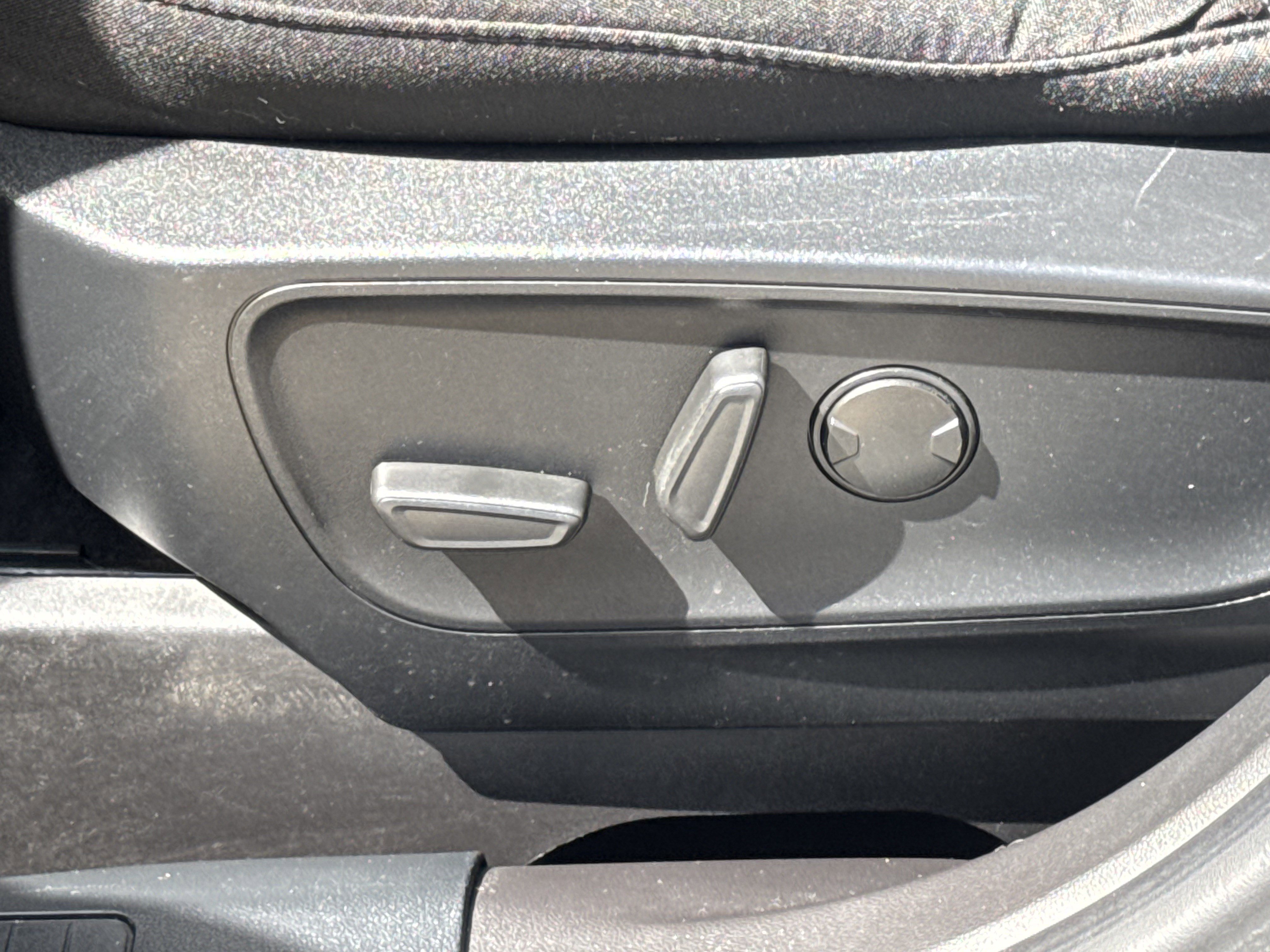 Certified 2024 Ford Escape Active w/ Tech Pack #1 image 16