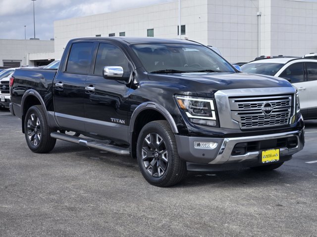 Used 2024 Nissan Titan Platinum Reserve w/ Moonroof Package image 3
