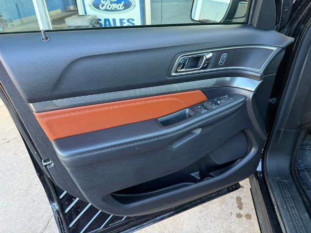 Certified 2019 Ford Explorer XLT w/ Equipment Group 202A image 27