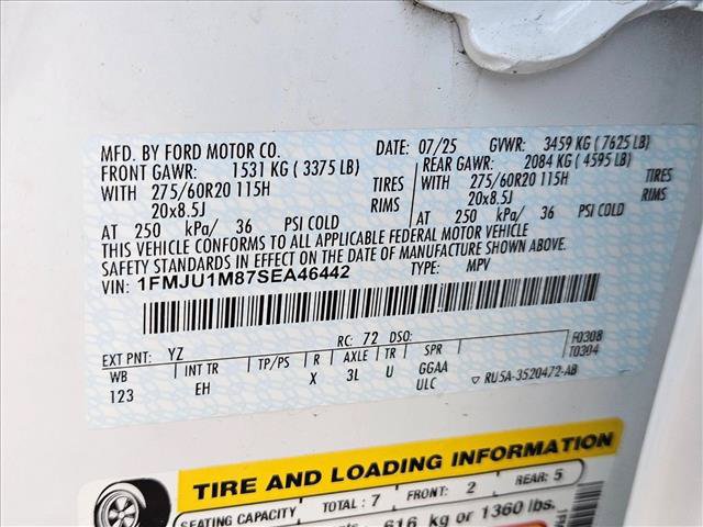 Certified 2025 Ford Expedition Platinum AWD/4WD image 19