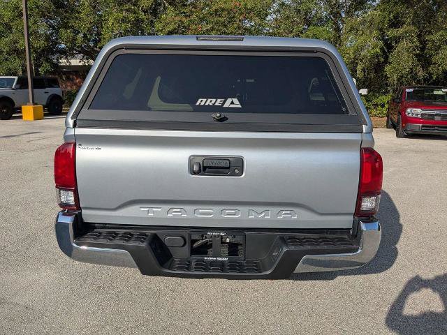 Used 2022 Toyota Tacoma SR5 RWD image 5