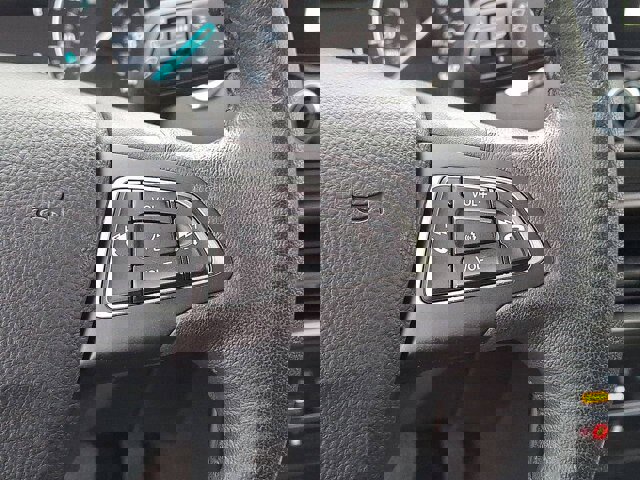 Certified 2019 Ford EcoSport SE image 23