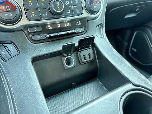 Used 2018 Chevrolet Tahoe LT w/ LT Signature Package AWD/4WD image 31