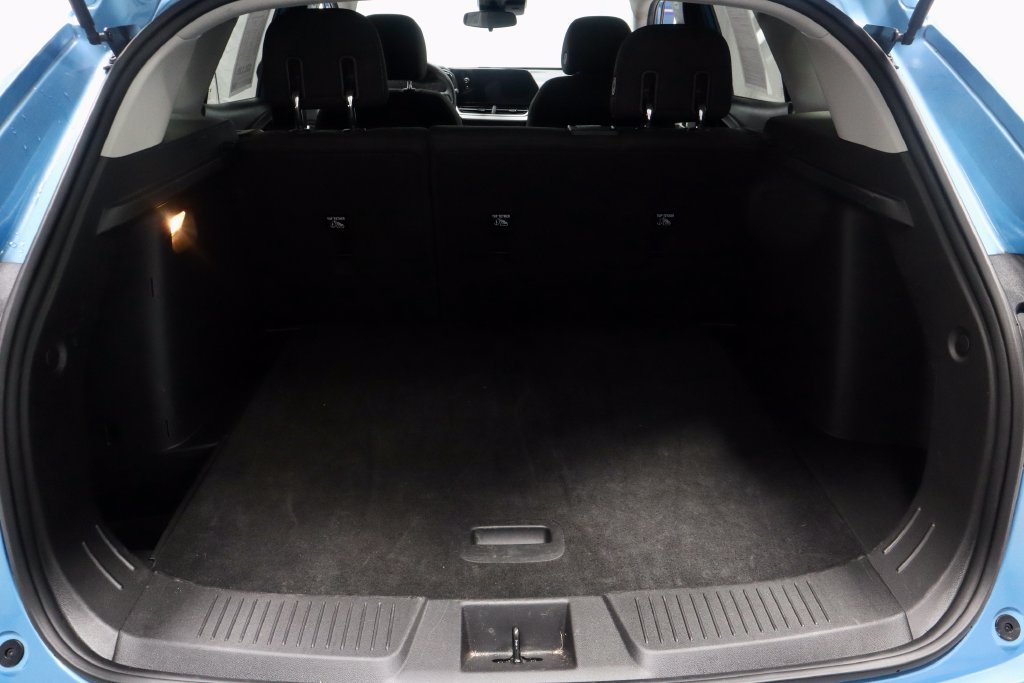 Used 2025 Chevrolet Trax LS FWD image 13