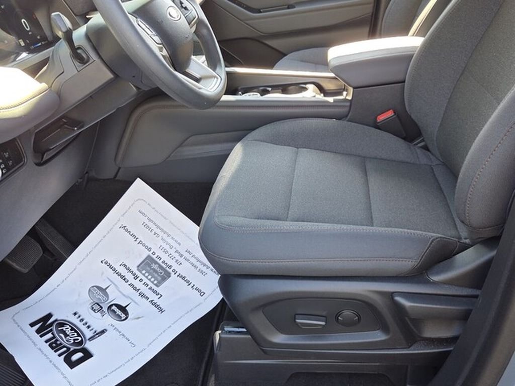 Certified 2026 Ford Explorer Active RWD image 6