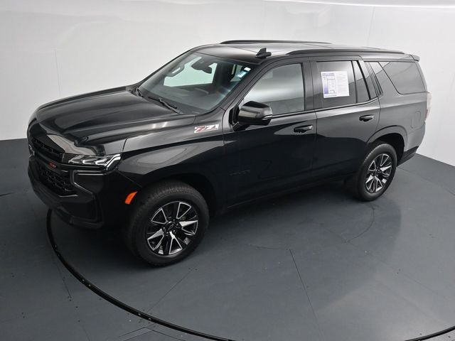 Used 2023 Chevrolet Tahoe Z71 w/ Luxury Package AWD/4WD image 25