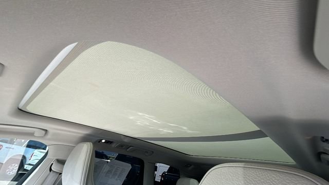 Used 2021 Volvo XC60 T5 Momentum w/ Advanced Package image 25