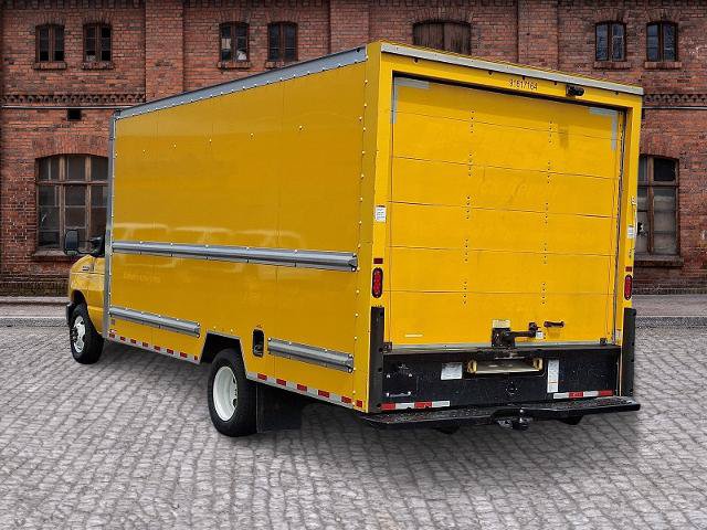 Certified 2021 Ford E-350 and Econoline 350 Super Duty RWD image 6