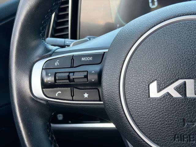 Used 2023 Kia Sportage EX AWD/4WD image 24