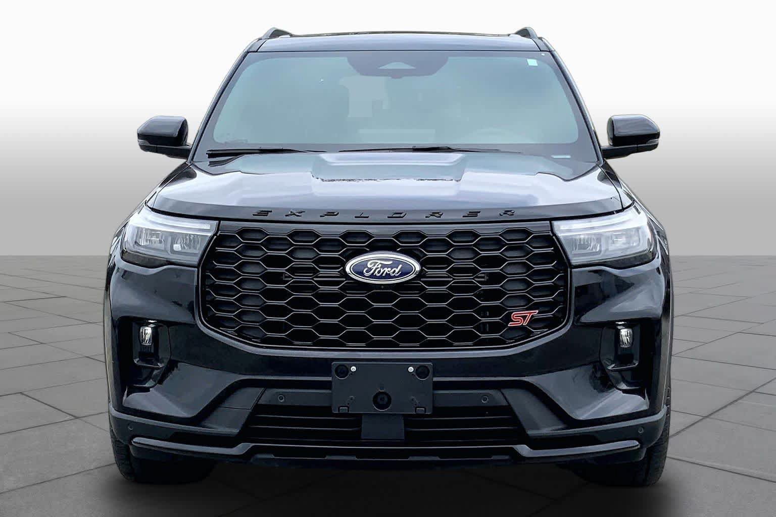 Certified 2026 Ford Explorer ST w/ Sun And Sound Package AWD/4WD image 4