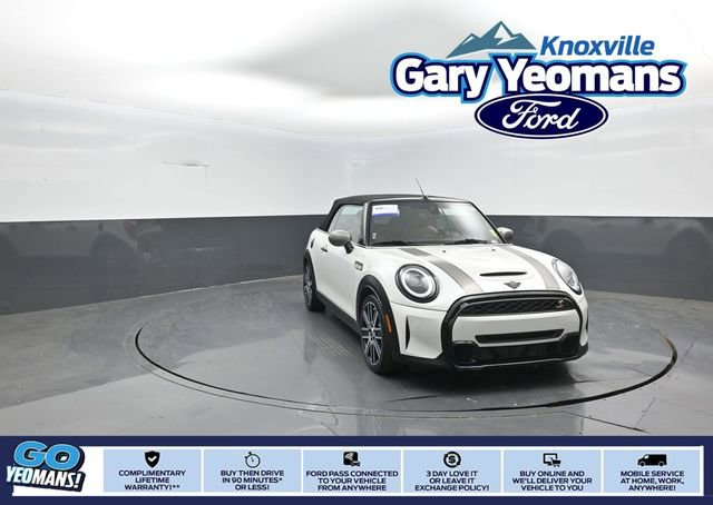 Used 2024 MINI Cooper S FWD image 1