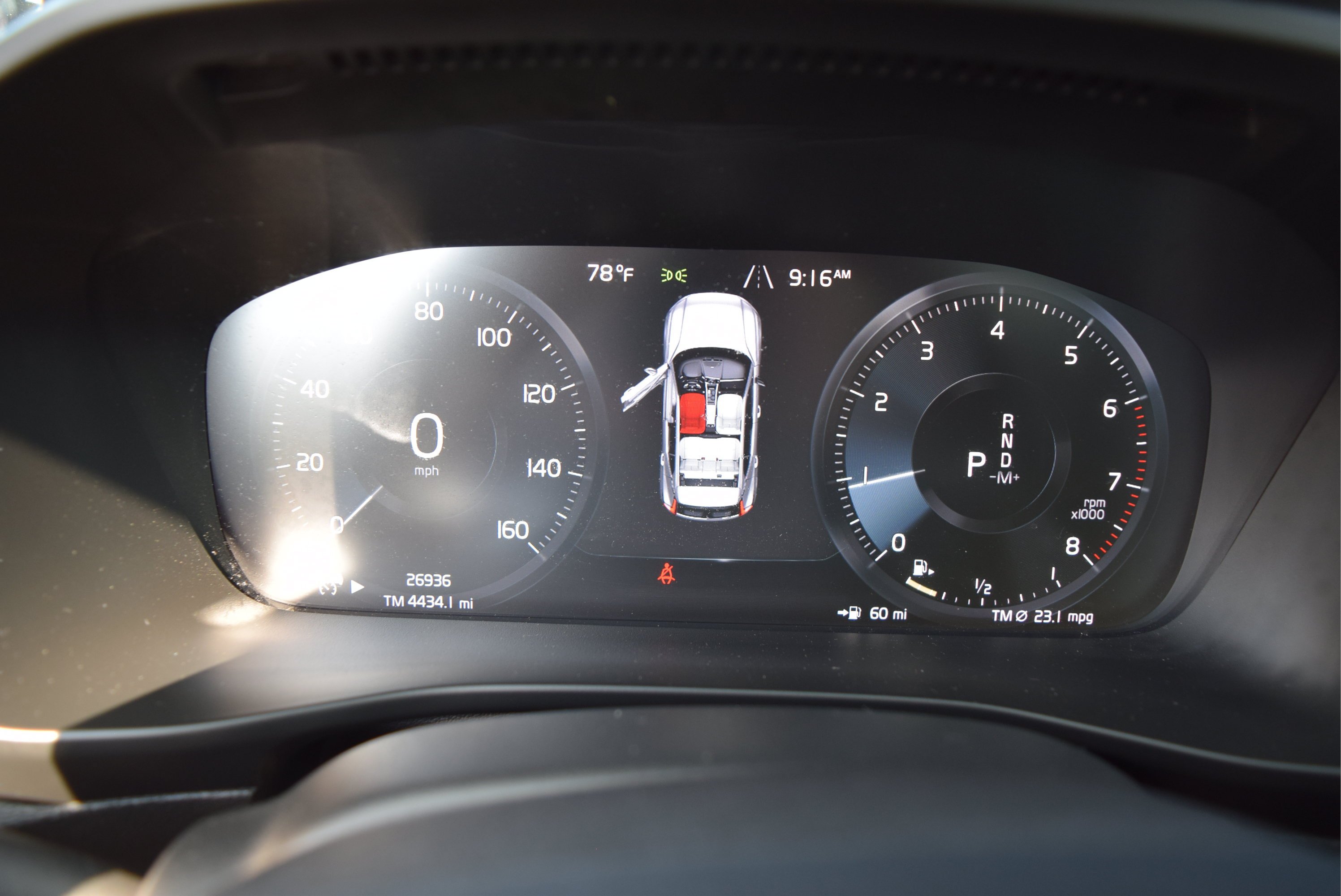 Used 2019 Volvo XC40 T5 R-Design AWD/4WD image 13