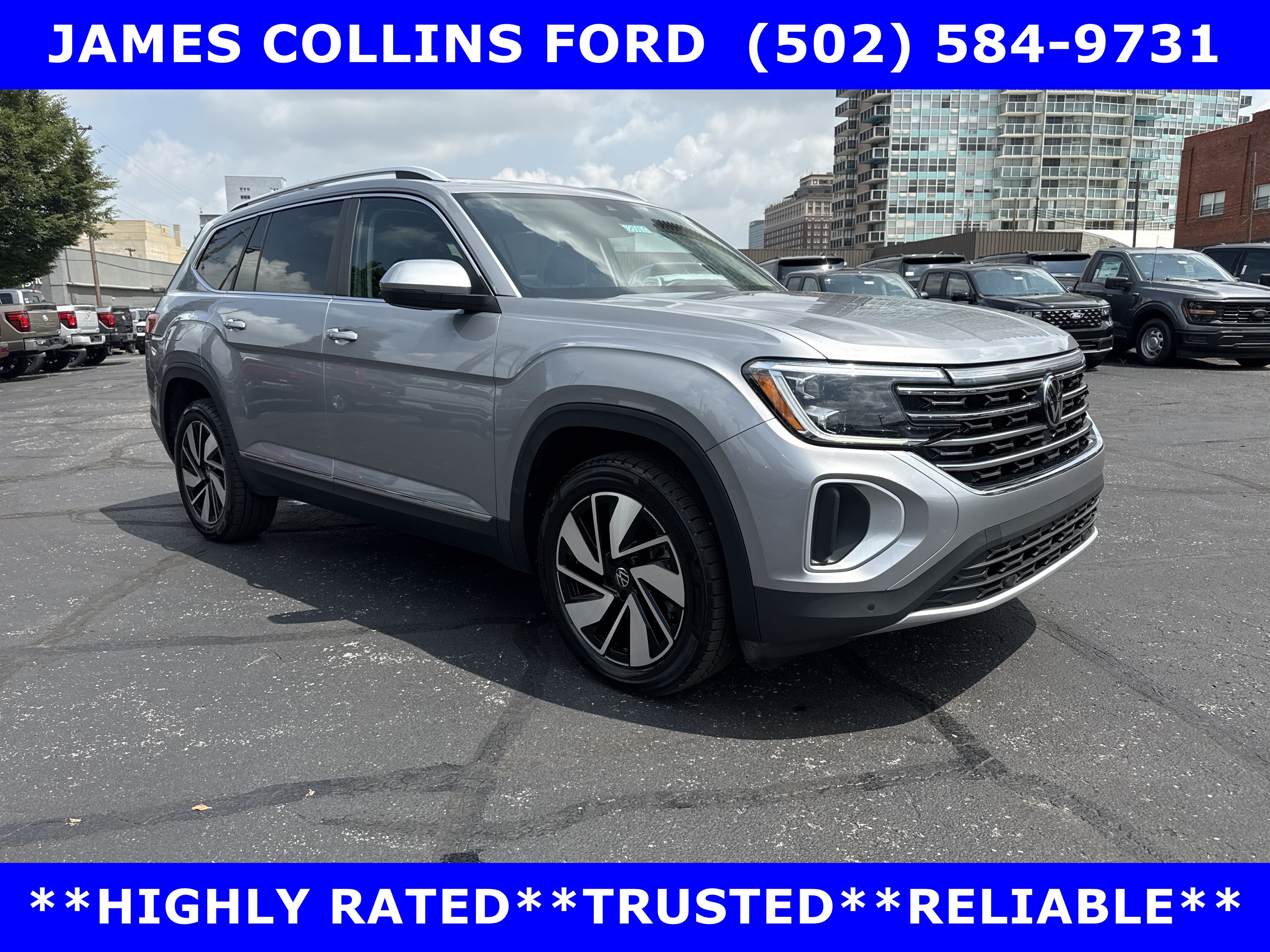 Used 2024 Volkswagen Atlas SEL AWD/4WD image 4