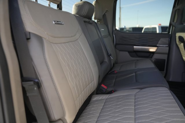 Certified 2025 Ford F250 Platinum w/ Platinum Plus Package image 17