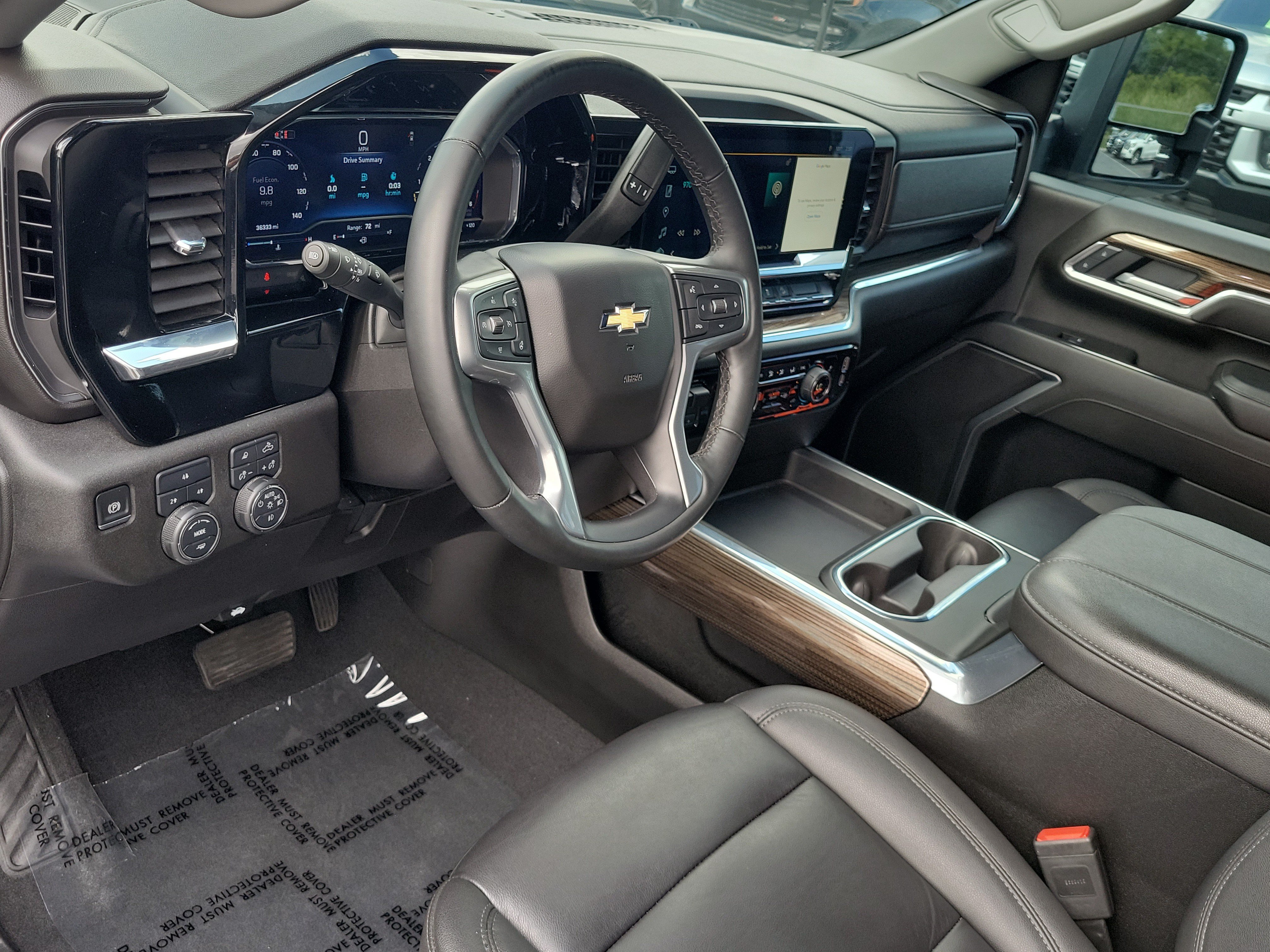 Used 2025 Chevrolet Silverado 2500 LT w/ Leather Package AWD/4WD image 23