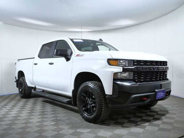 Used 2022 Chevrolet Silverado 1500 Custom Trail Boss w/ LPO, Dark Essentials Package image 5