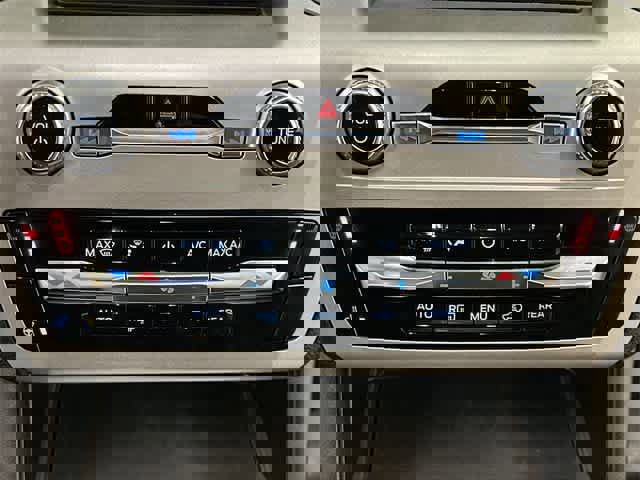 Certified 2022 Ford Explorer XLT w/ Equipment Group 202A image 17