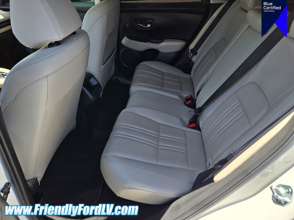 Used 2023 Honda HR-V EX-L image 10