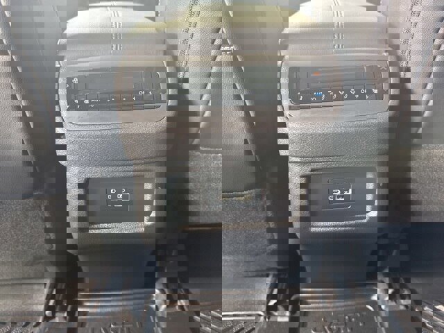 Used 2025 Nissan Pathfinder SL w/ SL Premium Package image 15