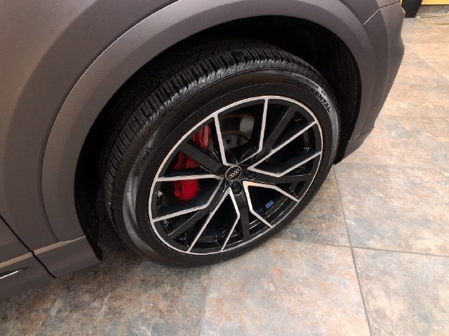 Used 2023 Audi Q8 Premium Plus AWD/4WD image 9