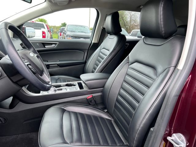 Certified 2023 Ford Edge SEL w/ Convenience Package AWD/4WD image 3