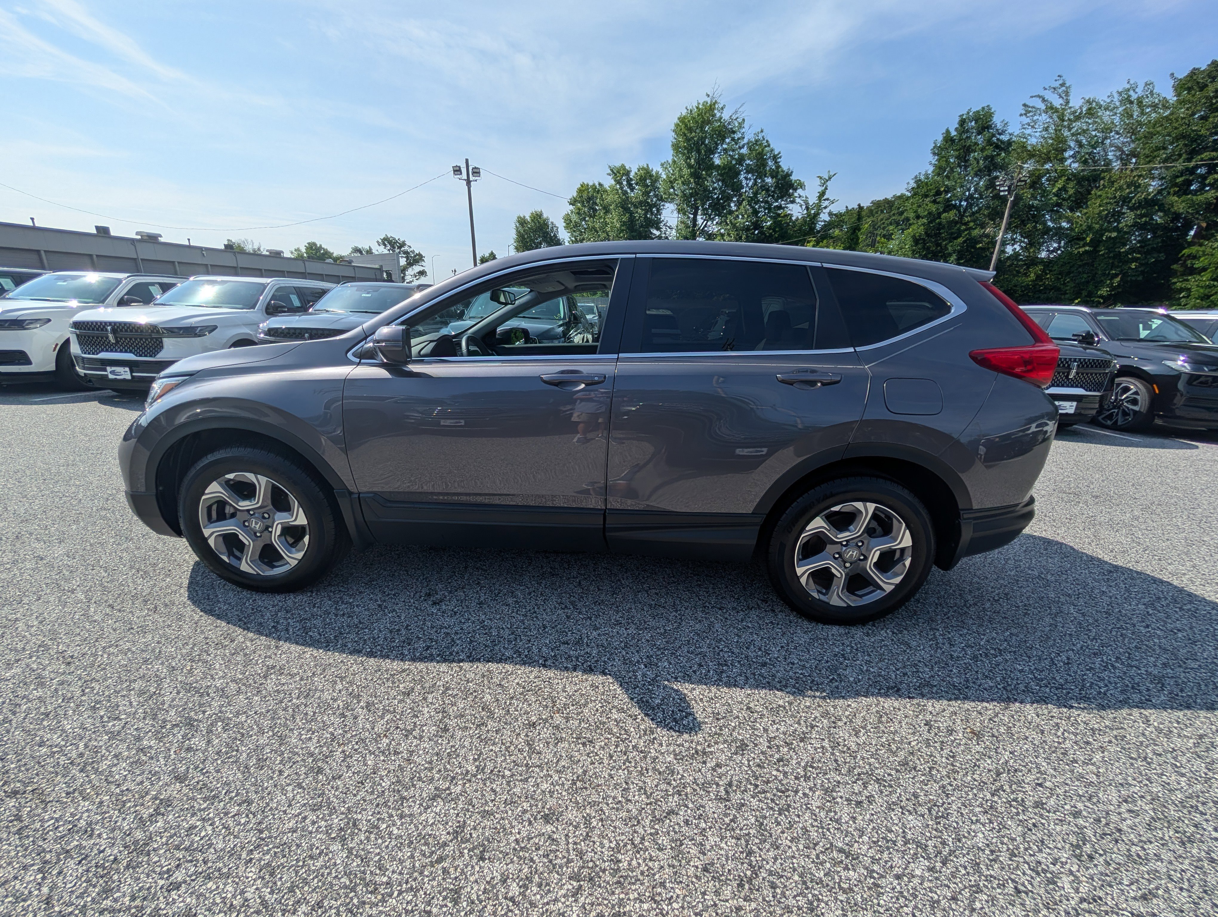 Used 2018 Honda CR-V EX-L image 3