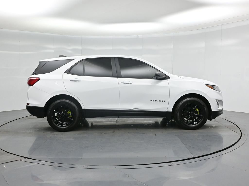 Used 2021 Chevrolet Equinox LS w/ LS Convenience Package image 7