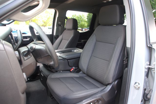 Used 2024 Chevrolet Silverado 1500 Custom Trail Boss w/ LPO, Dark Essentials Package AWD/4WD image 16