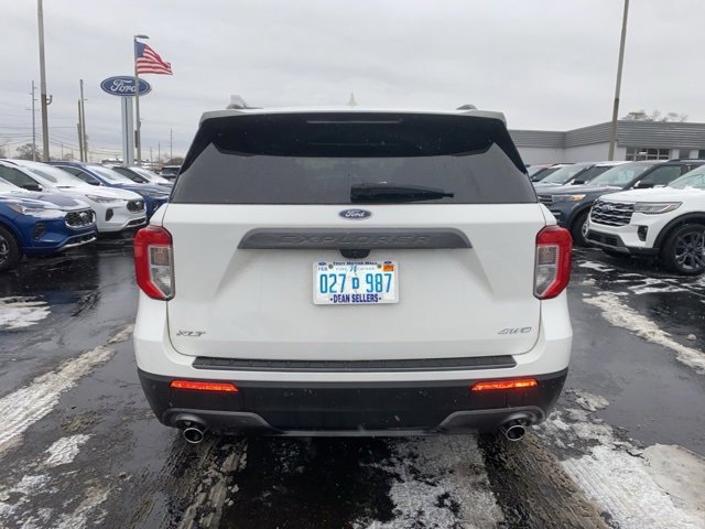 Certified 2023 Ford Explorer XLT w/ Equipment Group 202A image 4