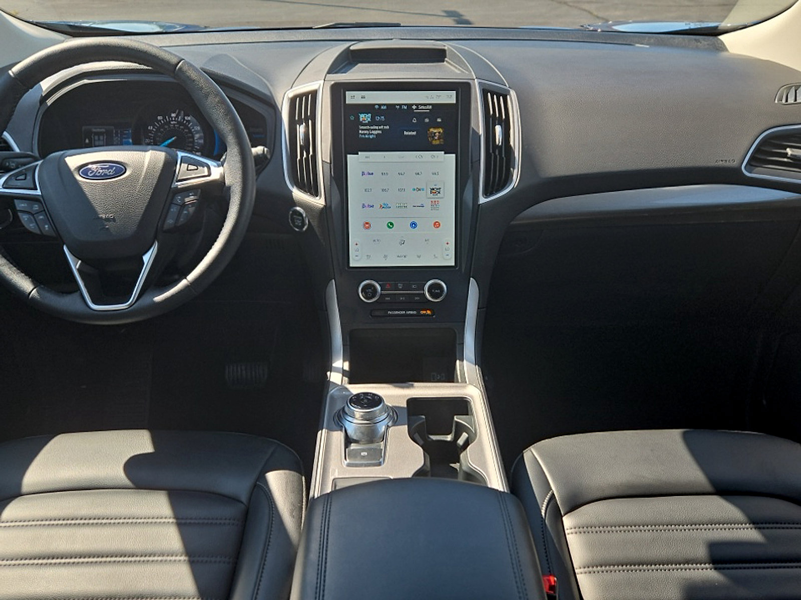 Certified 2023 Ford Edge SEL w/ Convenience Package AWD/4WD image 9