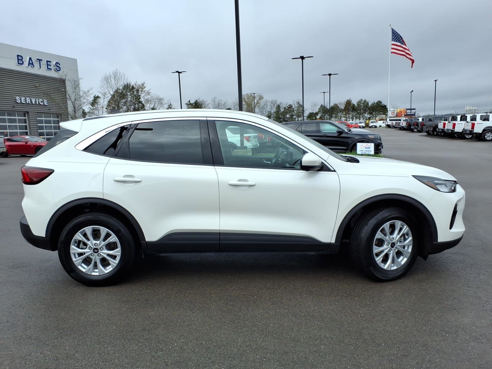 Certified 2023 Ford Escape Active w/ Tech Pack #2 image 6