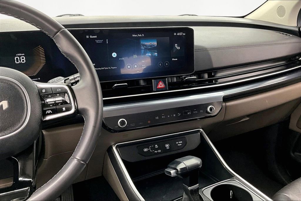 Used 2025 Kia Carnival LXS image 8