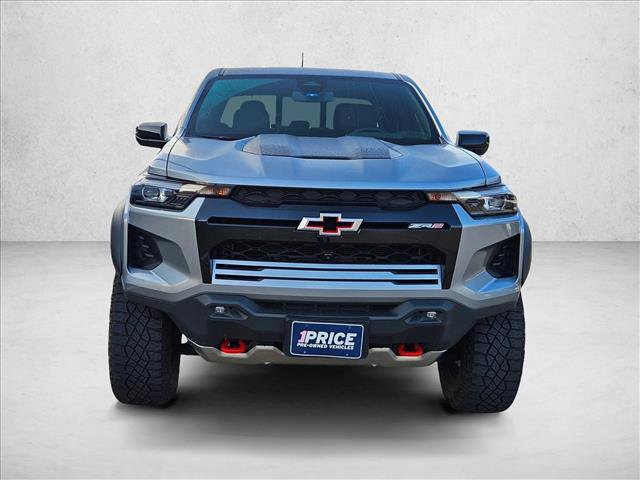Used 2024 Chevrolet Colorado ZR2 w/ ZR2 Convenience Package III image 9