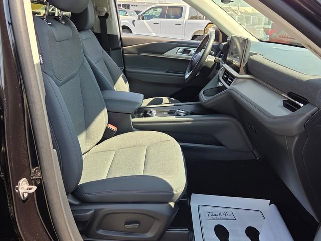 Certified 2025 Ford Explorer Active image 15