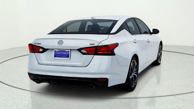 Used 2024 Nissan Altima 2.5 SR FWD image 7