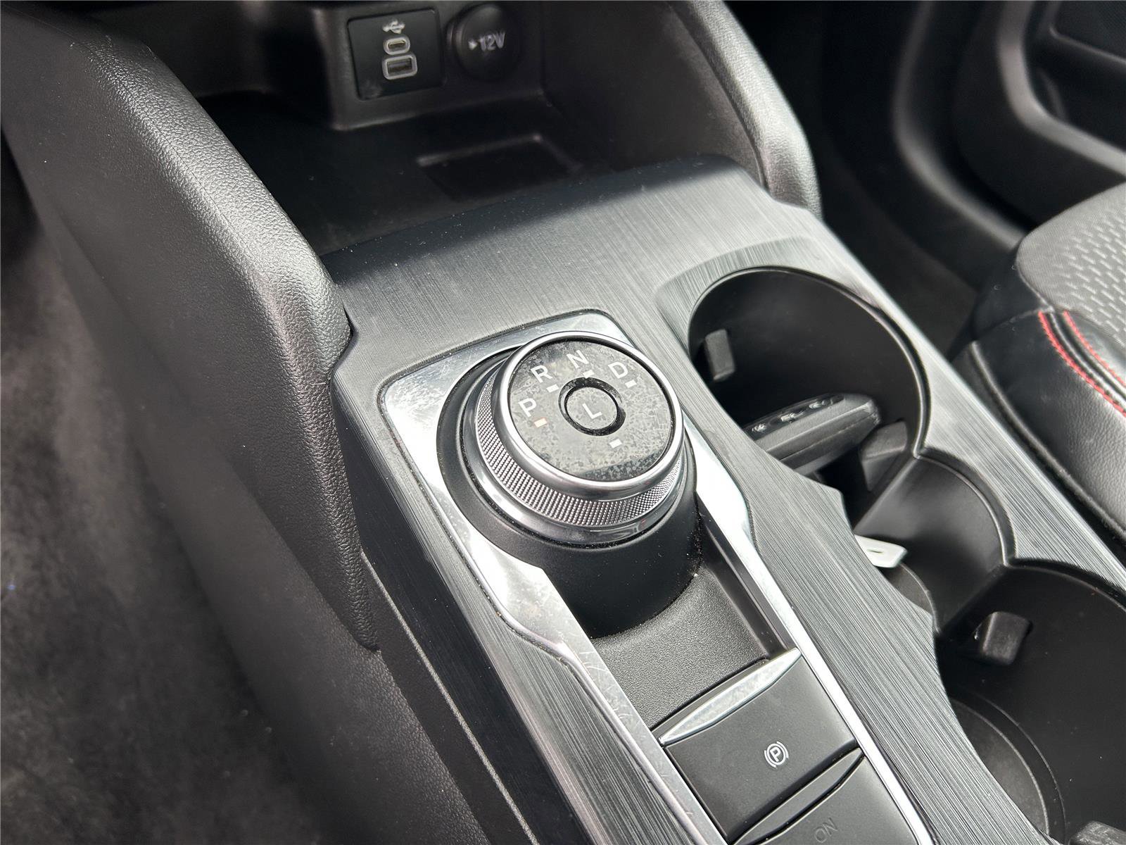 Certified 2025 Ford Escape ST-Line image 26