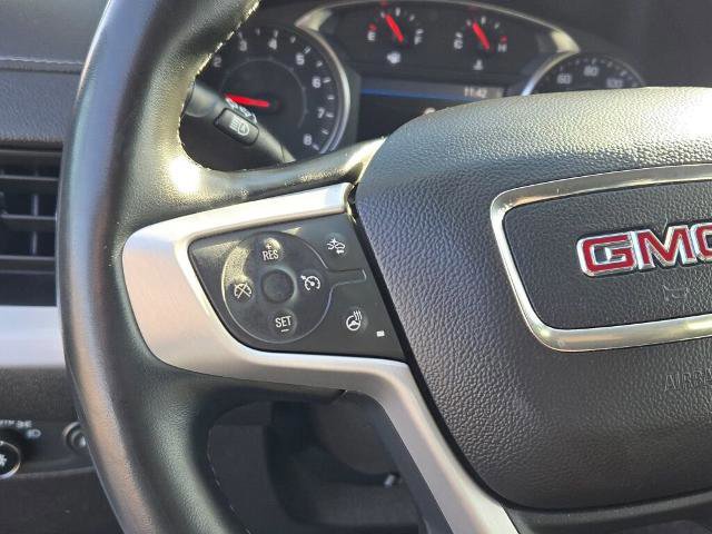 Used 2023 GMC Terrain SLT image 29