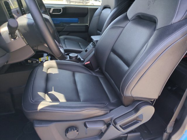 Certified 2025 Ford Bronco Badlands AWD/4WD image 16
