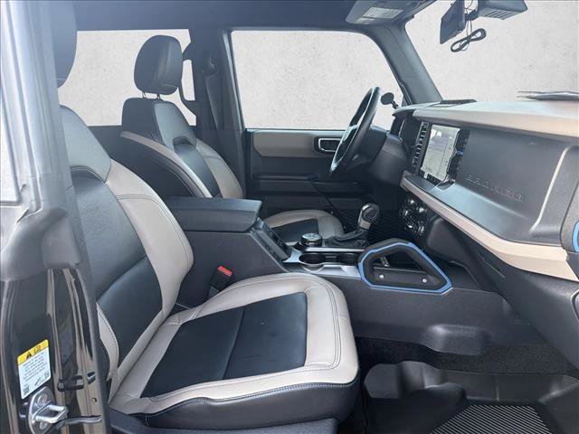 Certified 2024 Ford Bronco Wildtrak AWD/4WD image 28