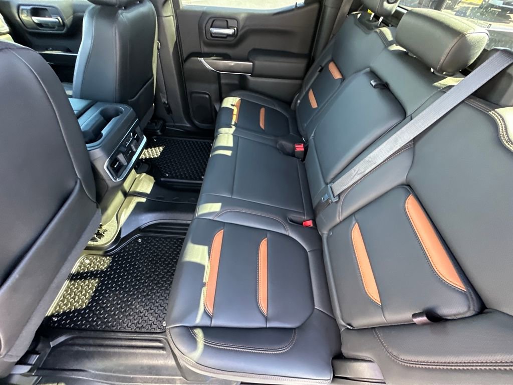 Used 2021 GMC Sierra 1500 AT4 w/ AT4 Preferred Package image 18