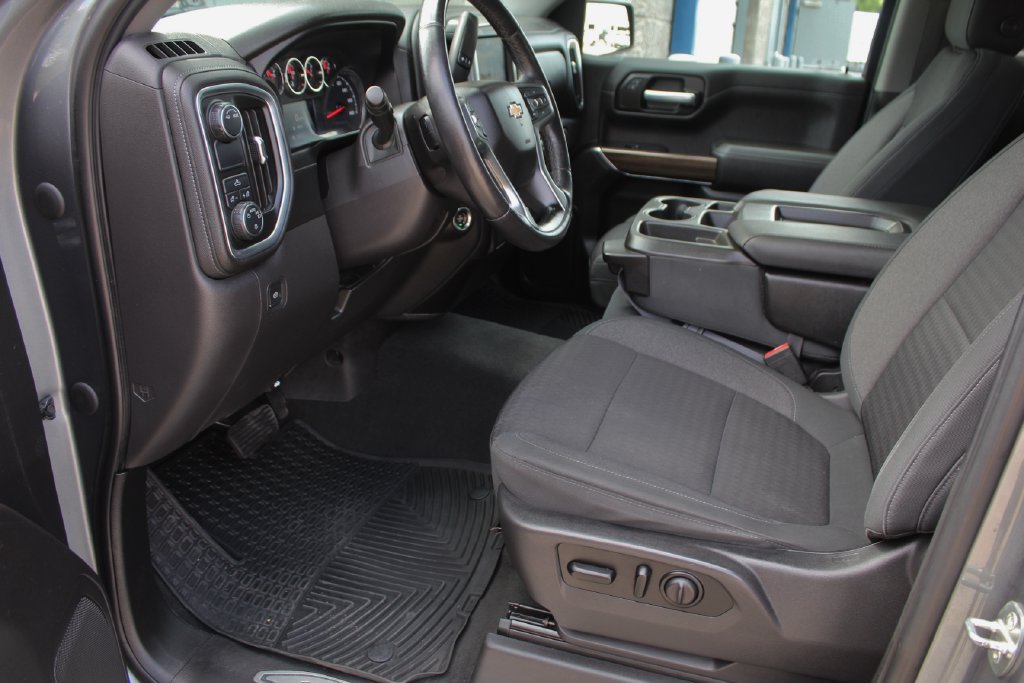 Used 2021 Chevrolet Silverado 1500 LT RWD image 28