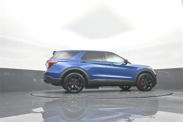 Certified 2022 Ford Explorer ST w/ Equipment Group 401A image 38