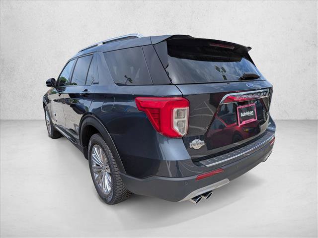 Certified 2022 Ford Explorer King Ranch w/ Premium Technology Package AWD/4WD image 6