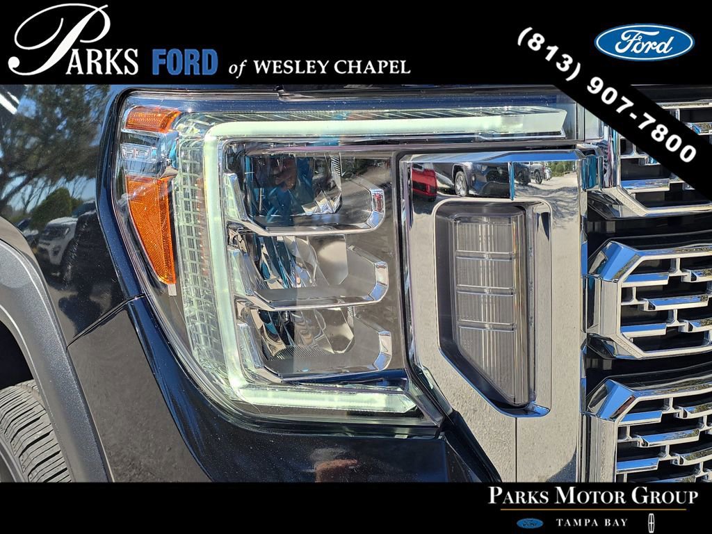 Used 2021 GMC Sierra 2500 Denali w/ Denali Black Diamond Edition image 6