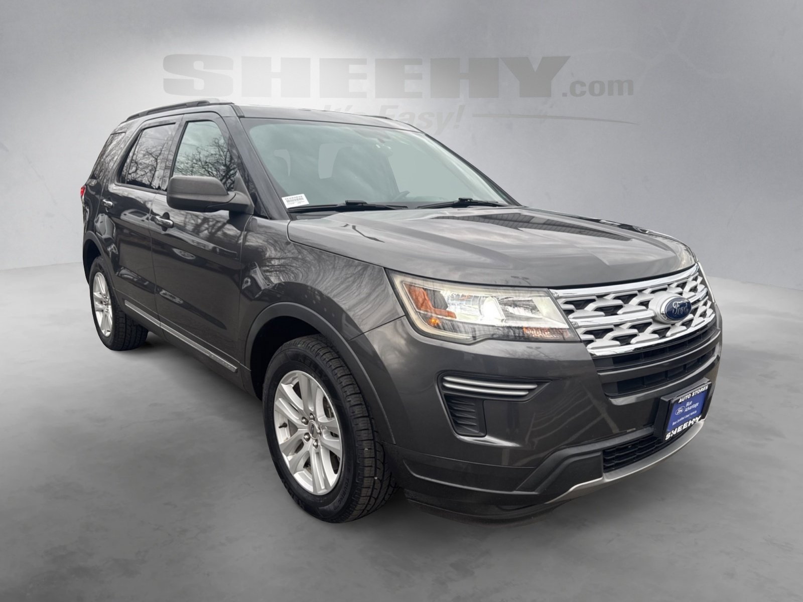 Certified 2019 Ford Explorer XLT image 2