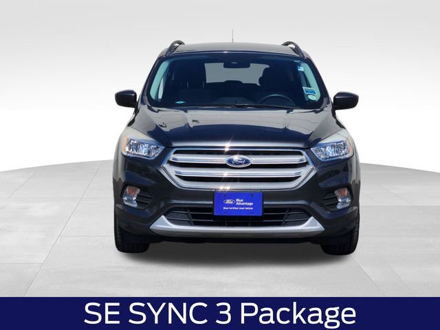 Certified 2018 Ford Escape SE w/ SE Sync 3 Package AWD/4WD image 3